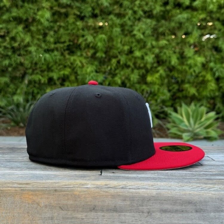 New Era LA Upside Down Black/Red