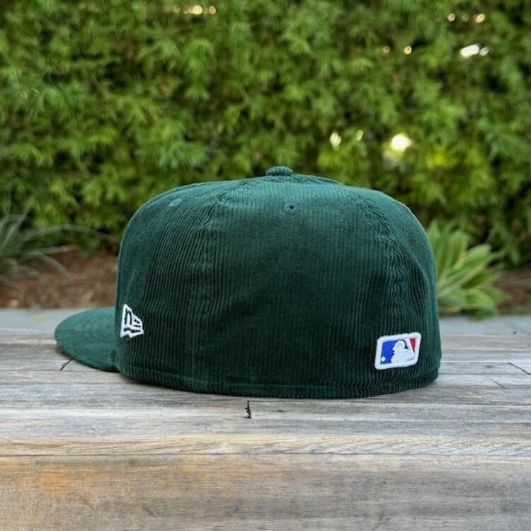 New Era LA Upside Down Dark Green Corduroy