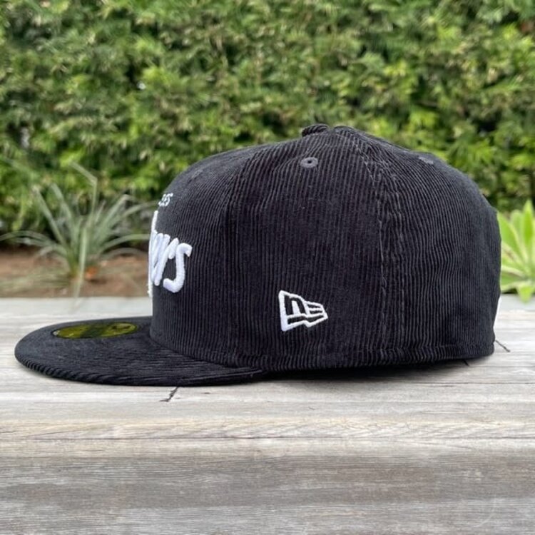 New Era Dead Stock - LA BW Corduroy Script GUV