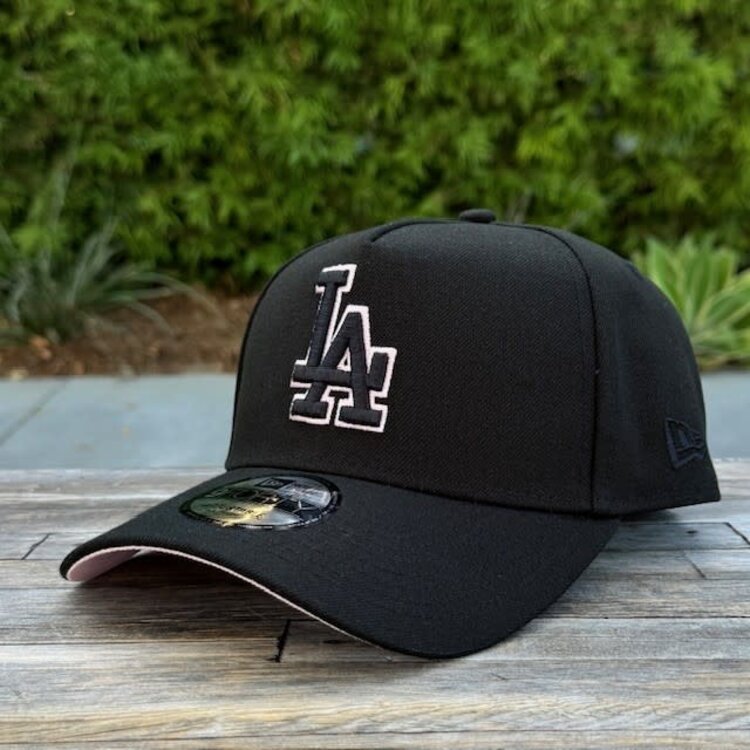 New Era LA 1981 WS Black Pink Outline Pink UV 940 A-Frame