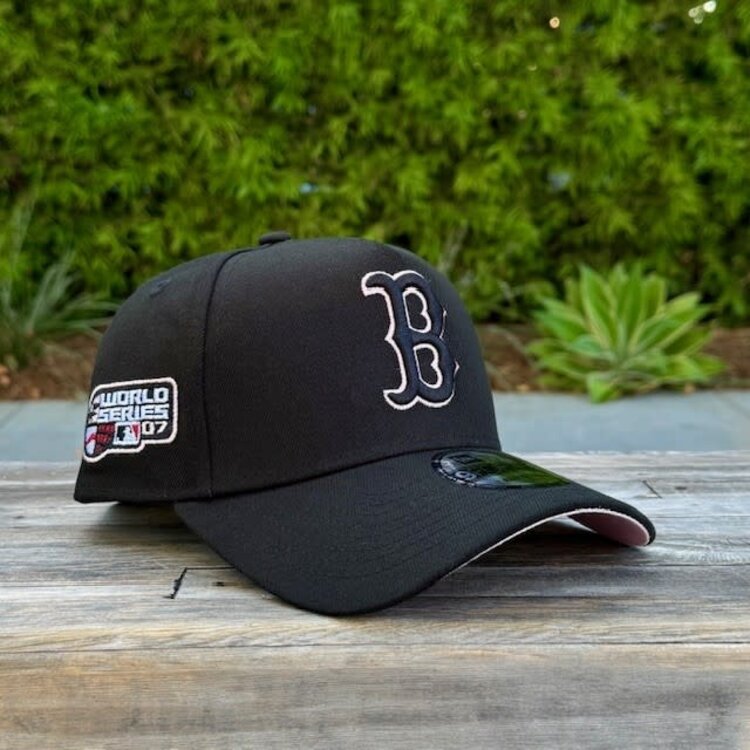 New Era Boston 2007 WS Black Pink Outline Pink UV 940 A-Frame
