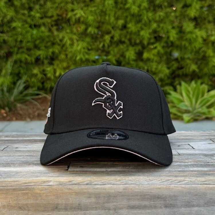 New Era White Sox 2005 WS Black Pink Outline Pink UV 940 A-Frame