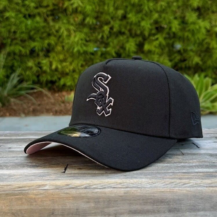 New Era White Sox 2005 WS Black Pink Outline Pink UV 940 A-Frame