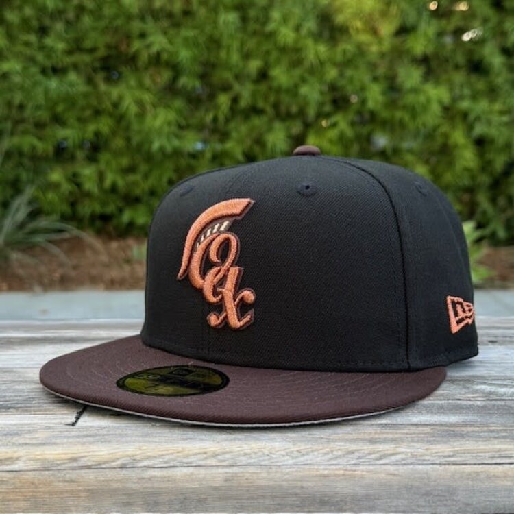 New Era Guerreros OAX Helmet Black/Brown Metallic Copper Fitted