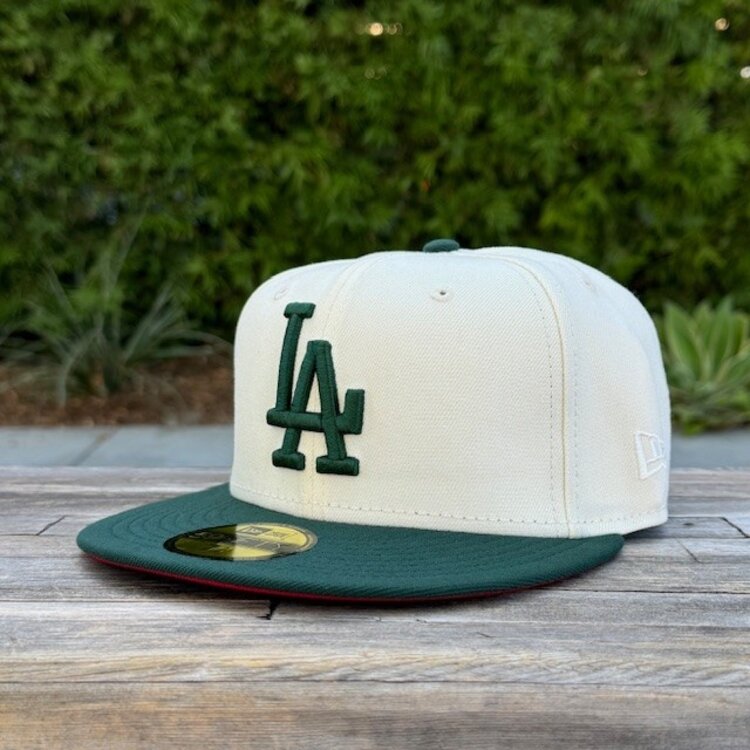 New Era LA Ivory/Green 1981 Red UV