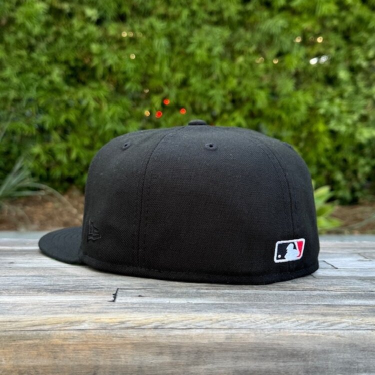 New Era LA Upside Down Black White