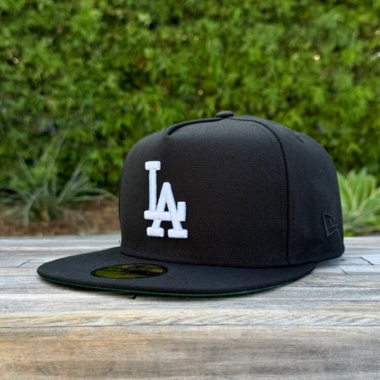 New Era LA Black White 5950 A-Frame Green UV