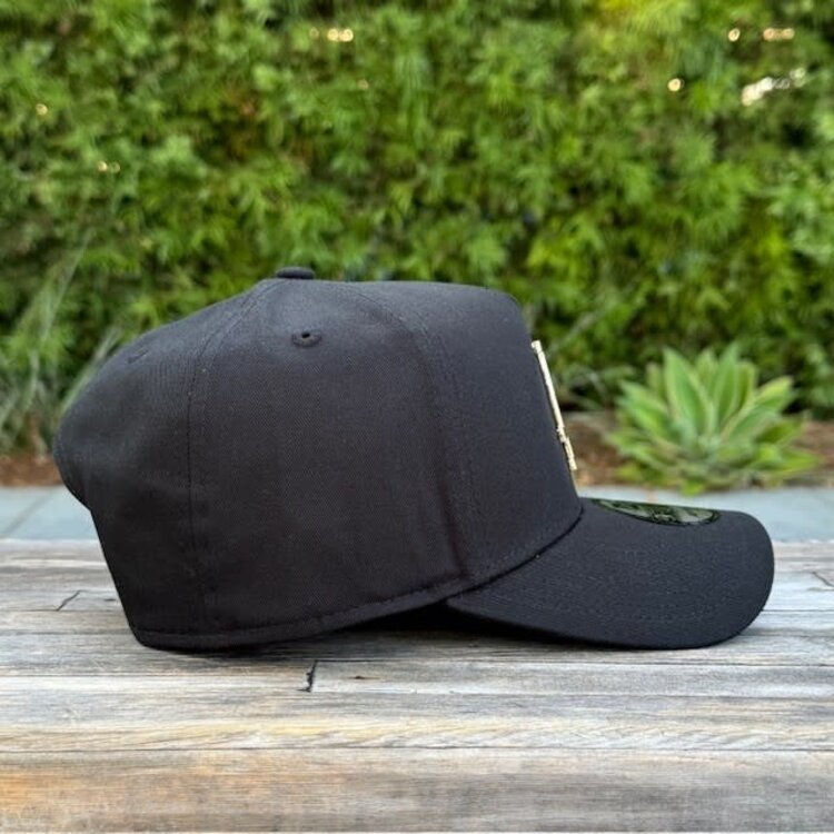 New Era LA Black Silver Metal Logo 940 A-Frame