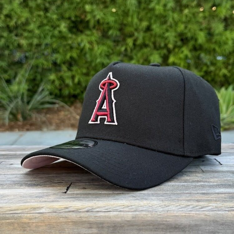 New Era Angels 35th Anniv Black Pink Outline Pink UV 940 A-Frame