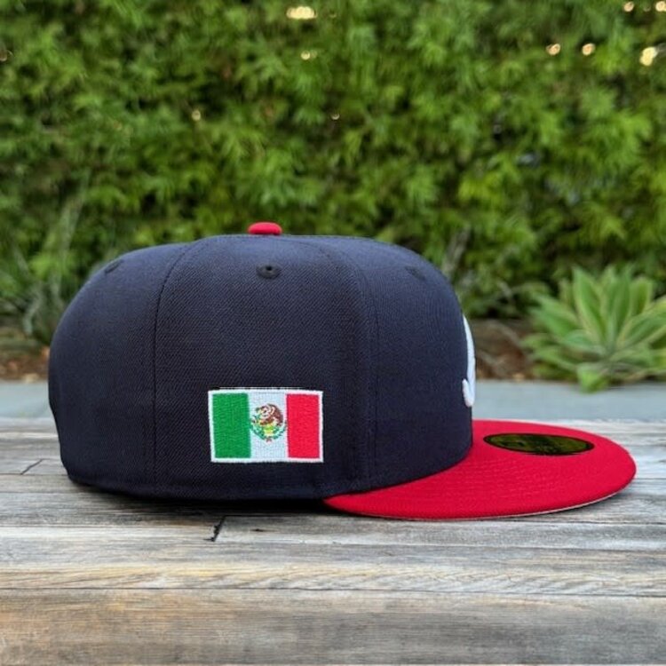 New Era Braves Navy/Red Mexico Flag SP Fitted