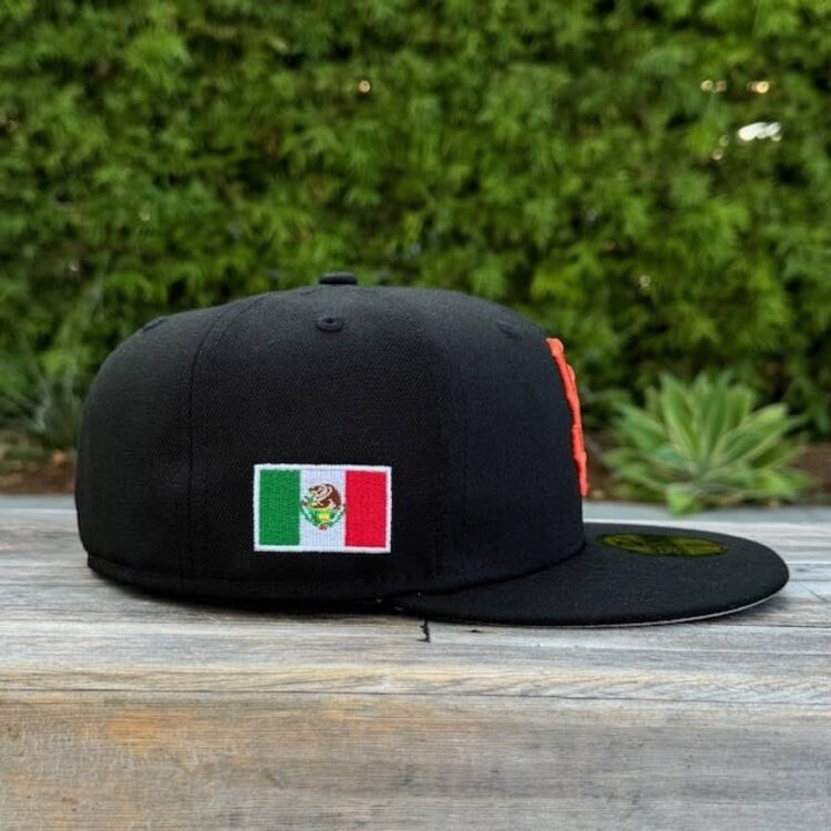 New Era SF Giants Black Mexico Flag SP Fitted