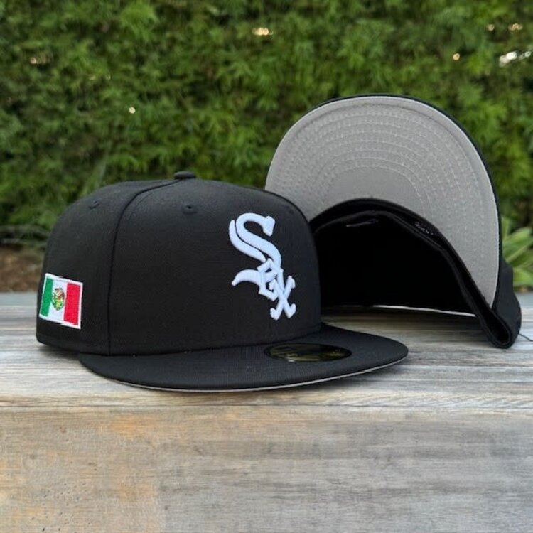 New Era White Sox BW Mexico Flag SP Fitted