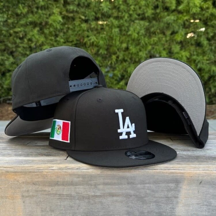 New Era LA BW Mexico Flag Side Patch 950