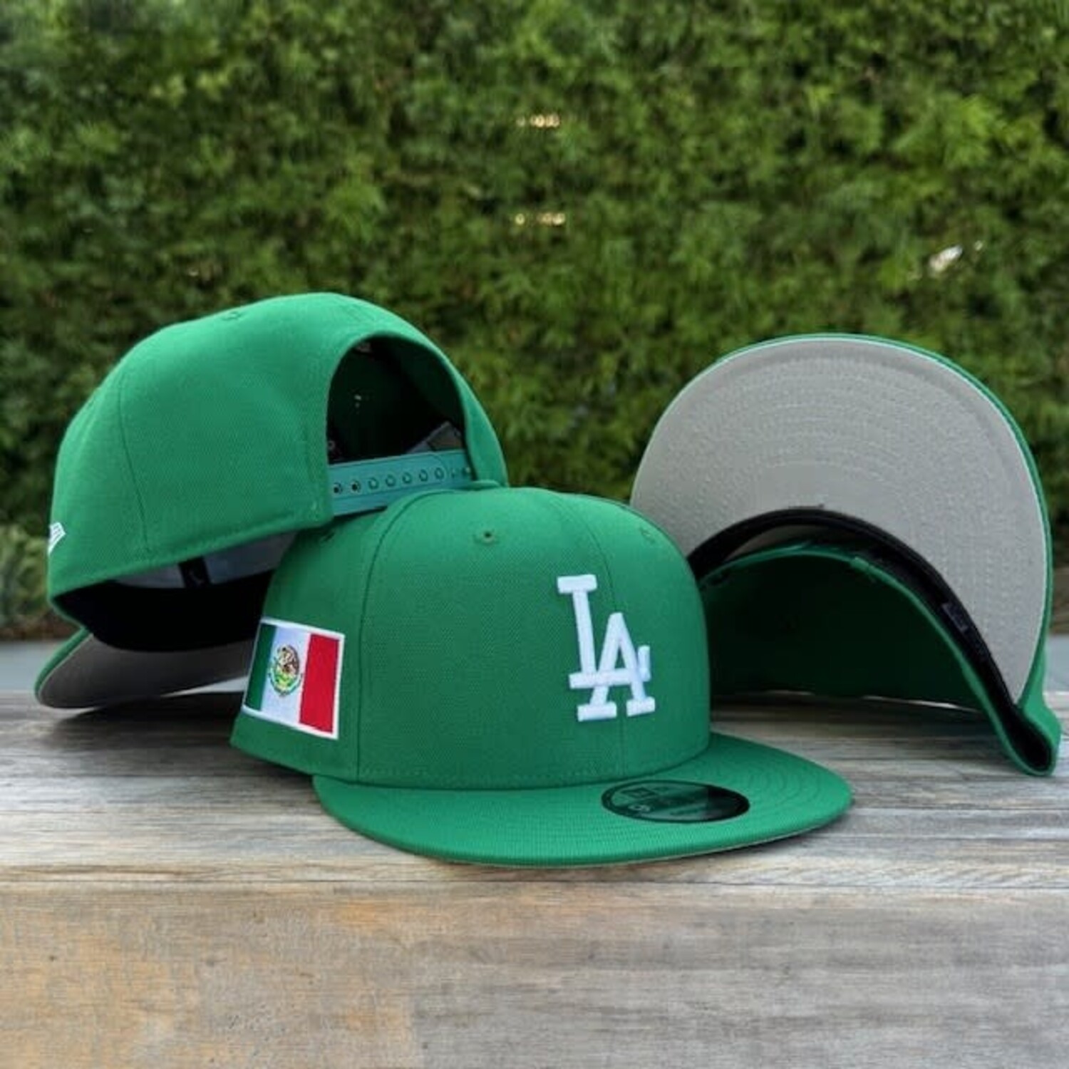 キャップ SEE SEE New Era 950 Green キャップ SEE SEE New Era 950 Green 250616_ur_seesee_item01.jpg