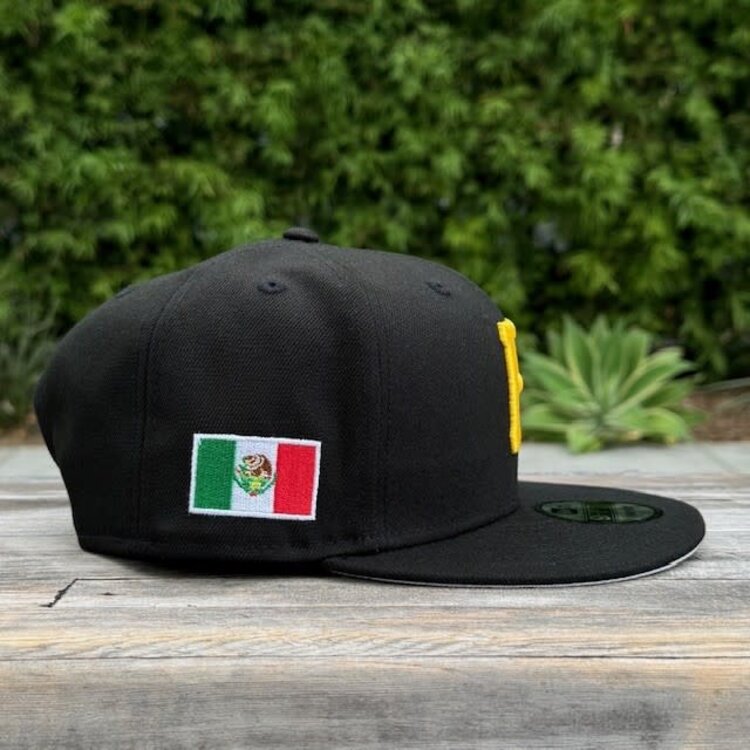 New Era Pirates Black Mexico Flag Side Patch 950
