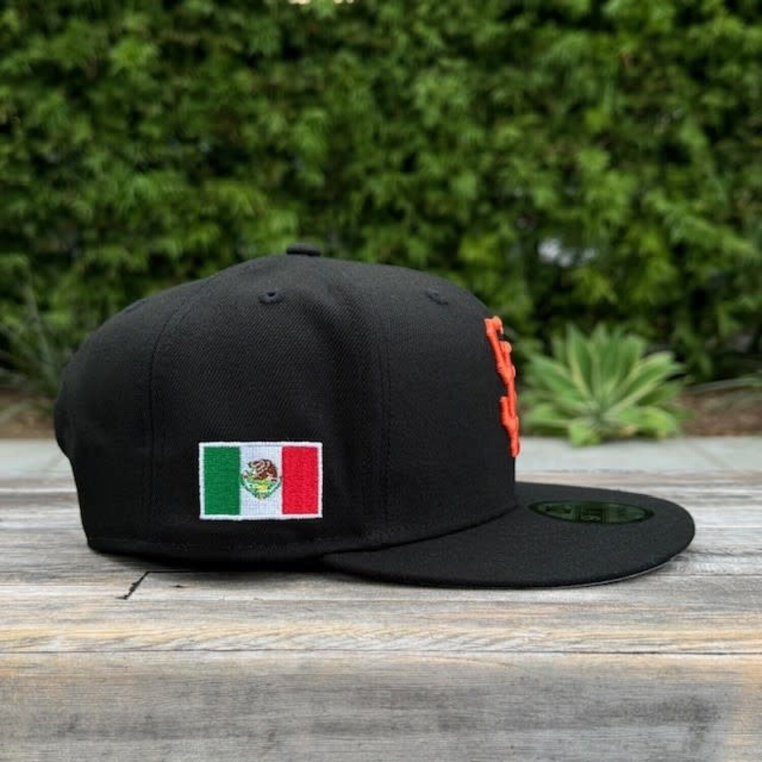 SF Giants Black Mexico Flag Side Patch 950 - The Locker Room of Downey