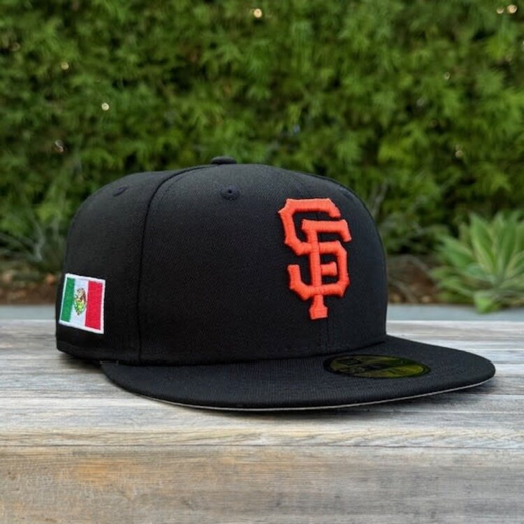 New Era SF Giants Black Mexico Flag SP Fitted