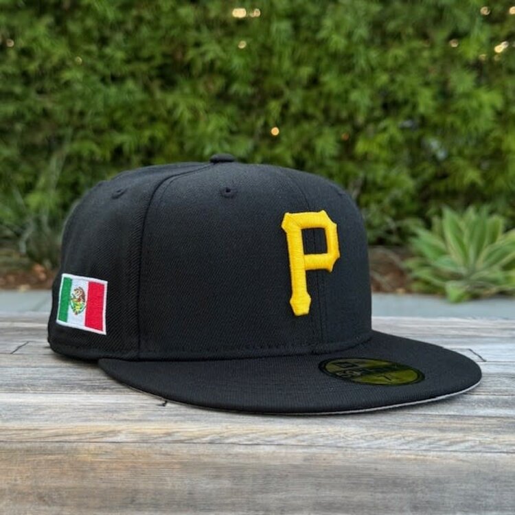 New Era Pirates Black Mexico Flag SP Fitted