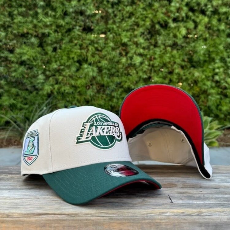 New Era Lakers Stone/Dark Green Crest SP Red UV 940 A-Frame