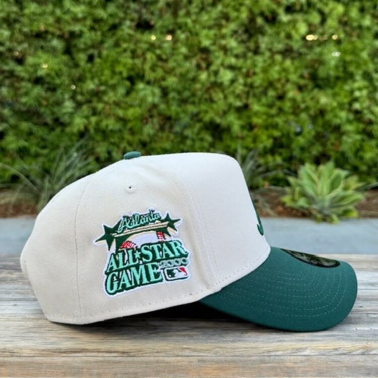 New Era Atlanta Braves Stone/Dark Green 2000 ASG Red UV 940 A-Frame