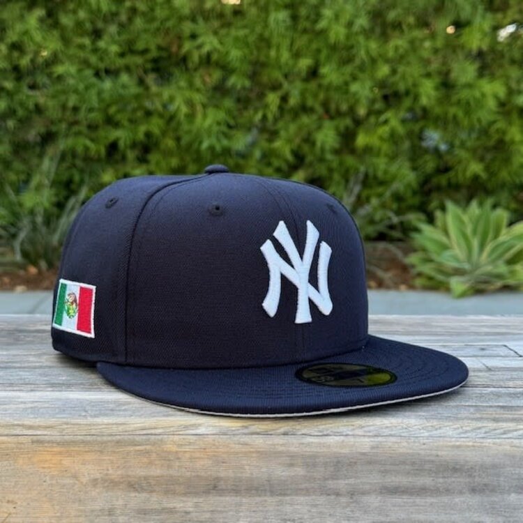 New Era NY Yankees Navy Mexico Flag SP Fitted