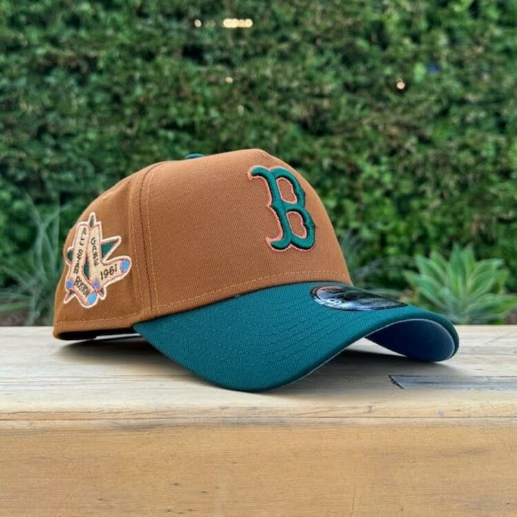 New Era Boston Peanut/Dark Green Metallic Copper 1961 ASG Blue UV 940 AF