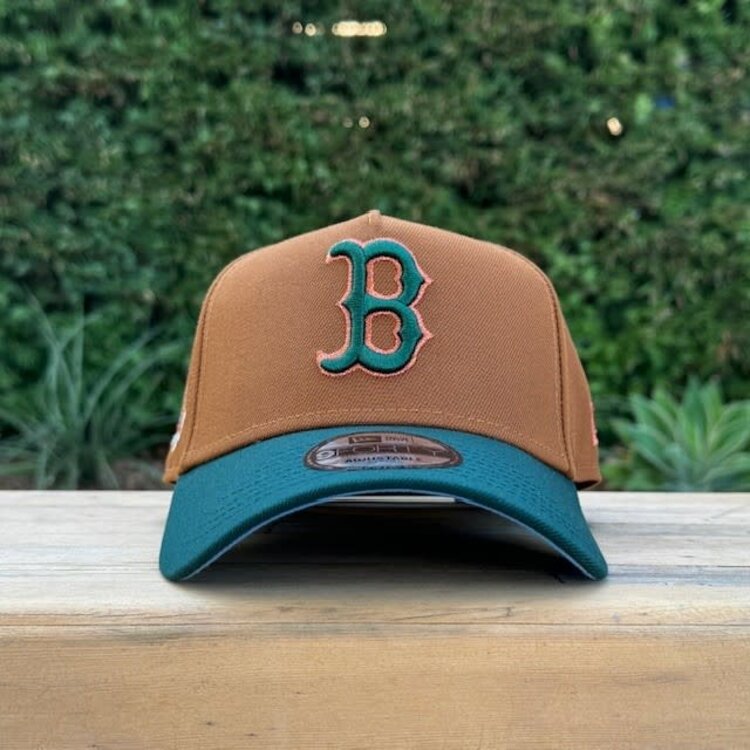 New Era Boston Peanut/Dark Green Metallic Copper 1961 ASG Blue UV 940 AF