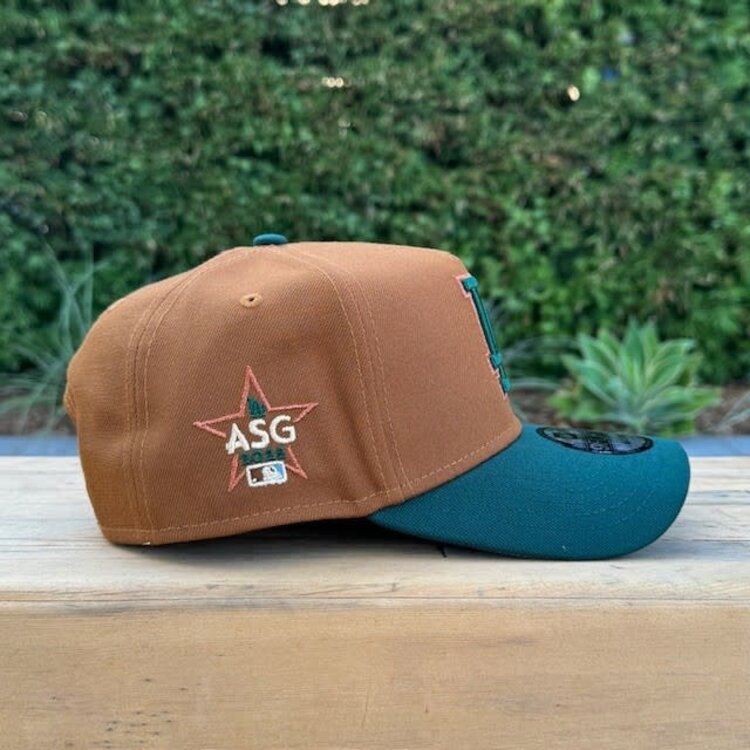 New Era LA Peanut/Dark Green Metallic Copper 2022 ASG Blue UV 940 A-Frame