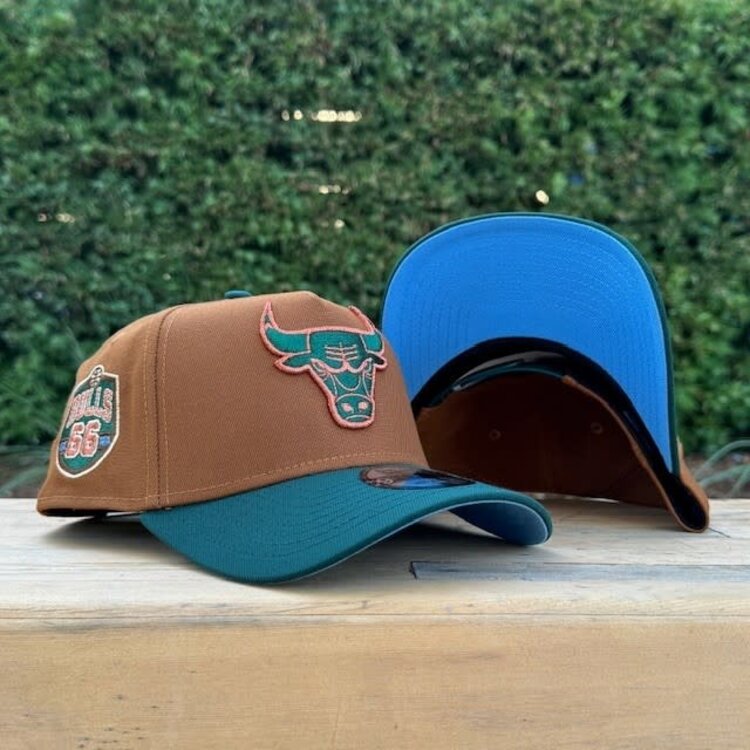 New Era Bulls Peanut/Dark Green Metallic Copper SP Blue UV 940 AF