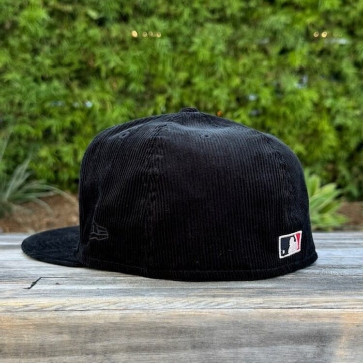 New Era Deadstock - ATL Corduroy 00ASG GUV