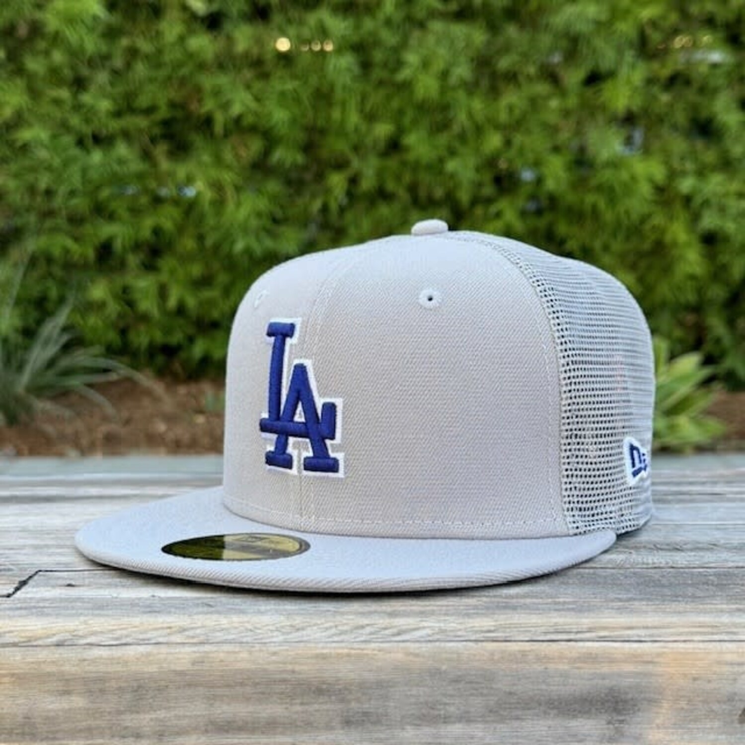 LA Dodgers Light Gray Mesh Blue LA - The Locker Room of Downey