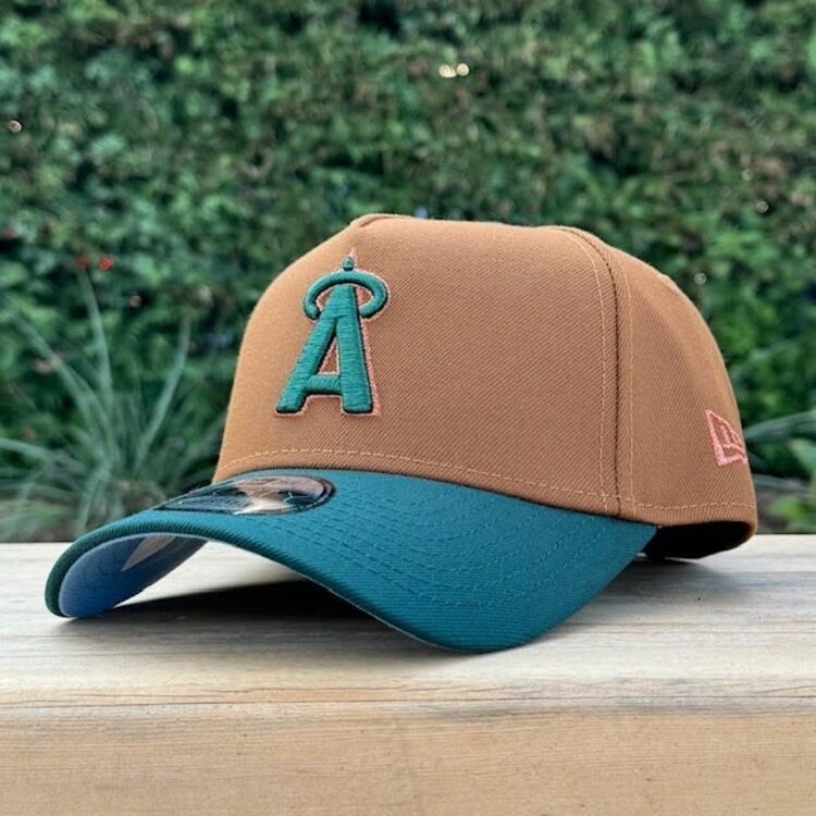 New Era Angels Peanut/Dark Green Metallic Copper SP Blue UV 940 AF