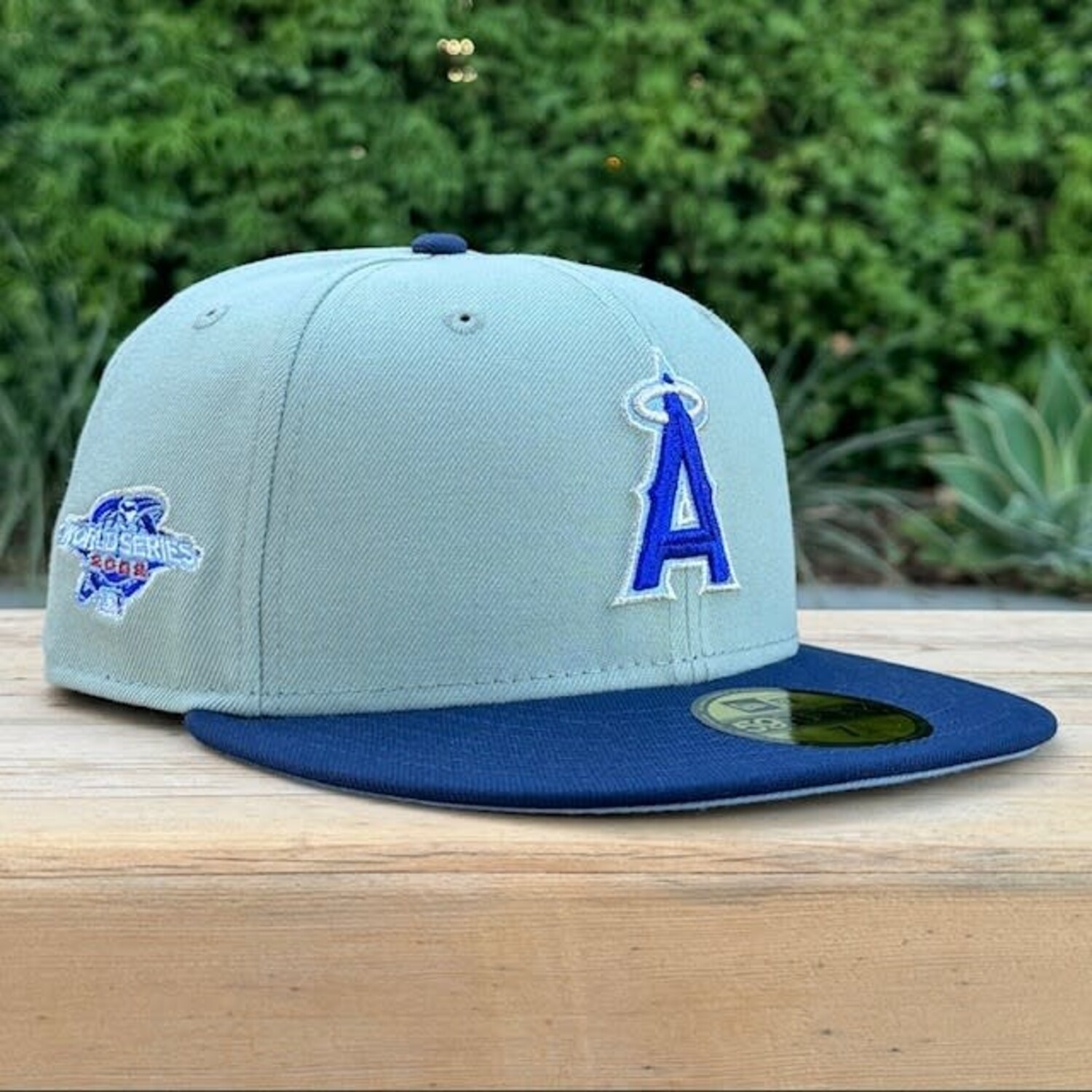 Angels Everest/Navy 2002 WS Blue UV Fitted - The Locker Room of Downey