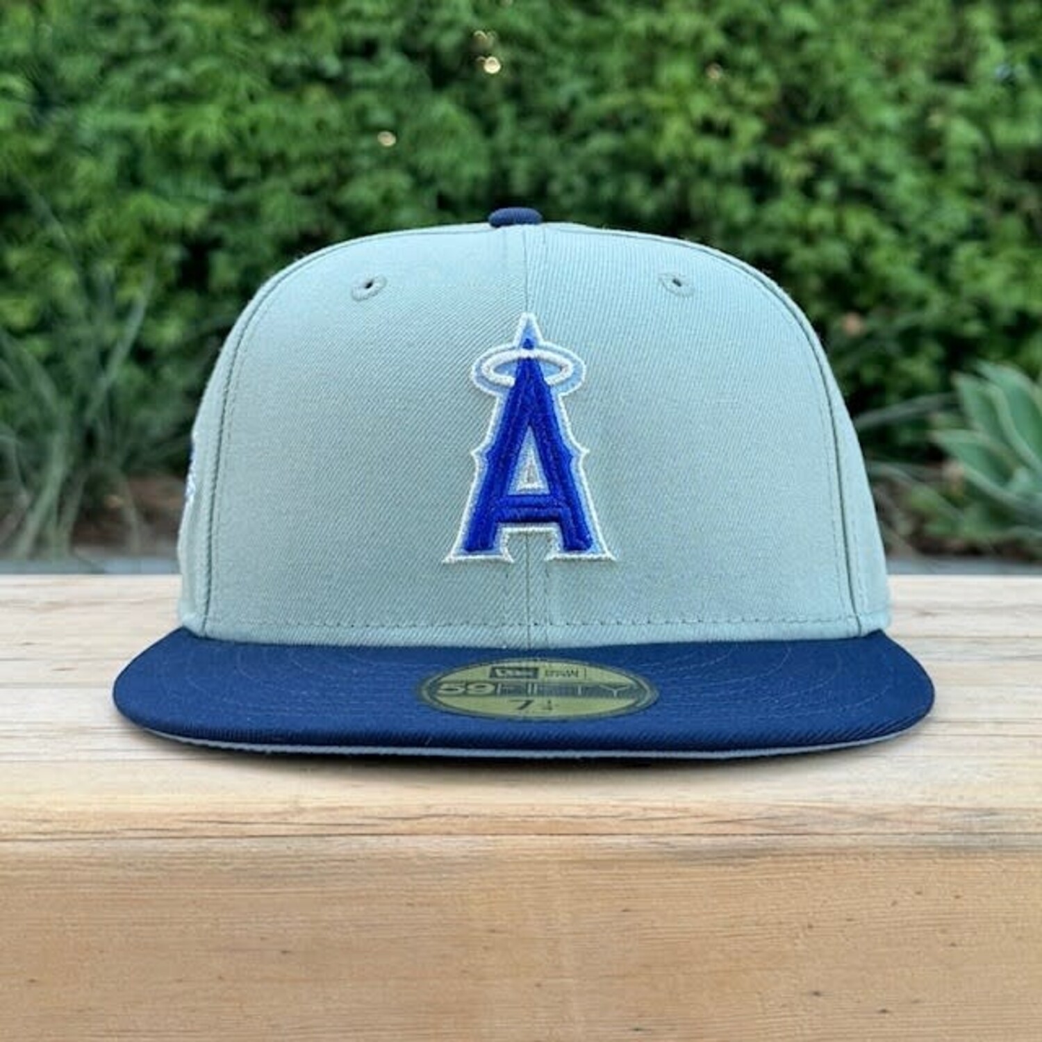 Angels Everest/Navy 2002 WS Blue UV Fitted - The Locker Room of Downey
