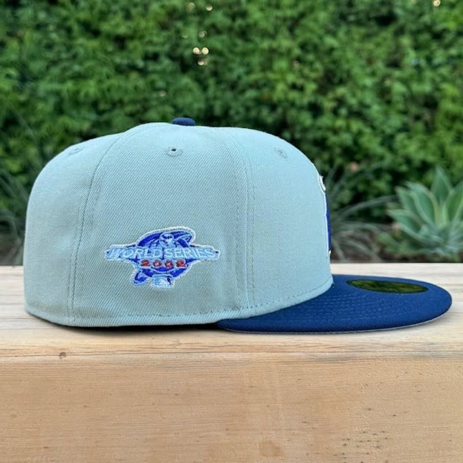 Angels Everest/Navy 2002 WS Blue UV Fitted - The Locker Room of Downey