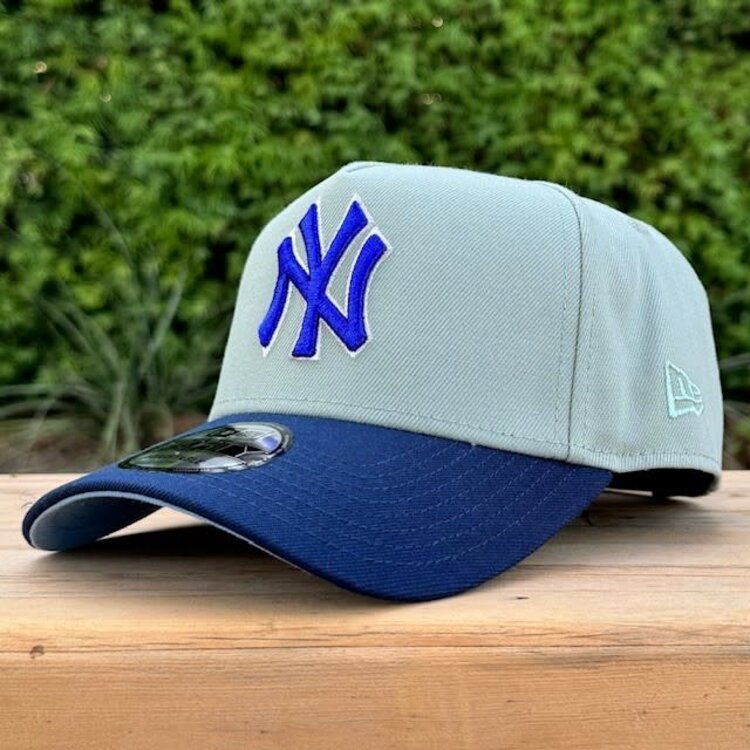 New Era NY Yankees Everest/Navy 2009 WS Blue UV 940  A-Frame