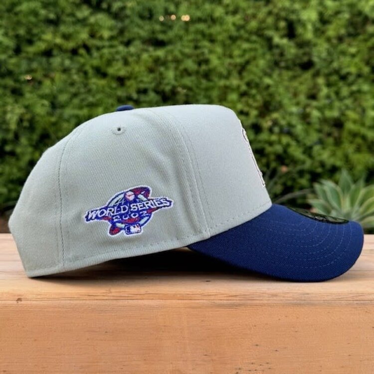 New Era Angels Everest/Navy 2002 WS Blue UV 940  A-Frame