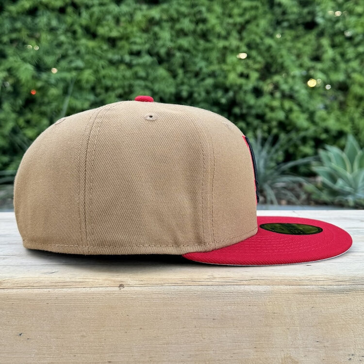 New Era LA Wheat/Red Black-Red Outline Gray UV