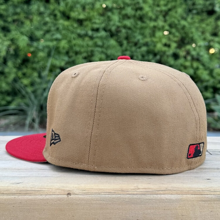 New Era LA Wheat/Red Black-Red Outline Gray UV