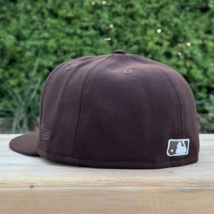 New Era LA Dark Brown Gray UV