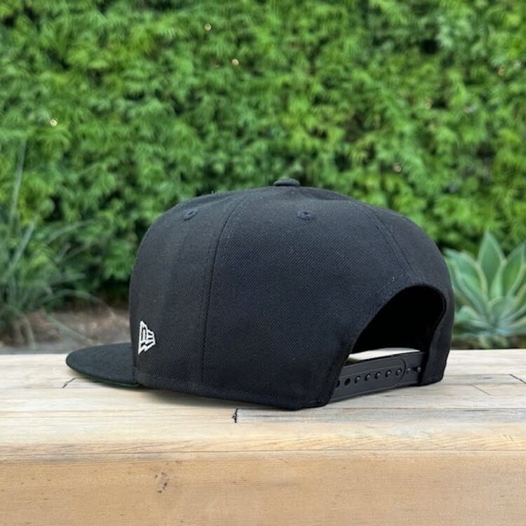 New Era Raiders Black Silver Metal Logo 950 Snapback