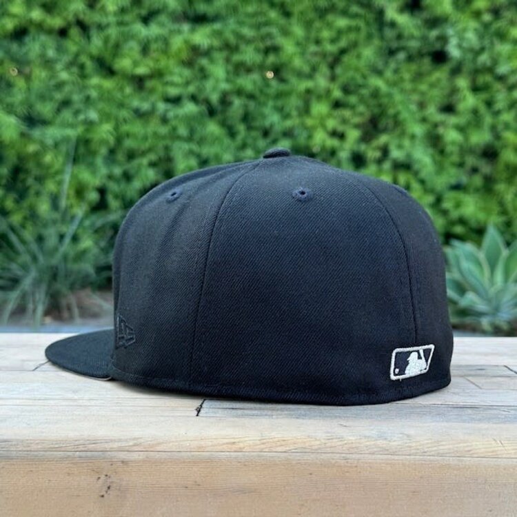 New Era LA Dodgers Black Silver Metal Fitted