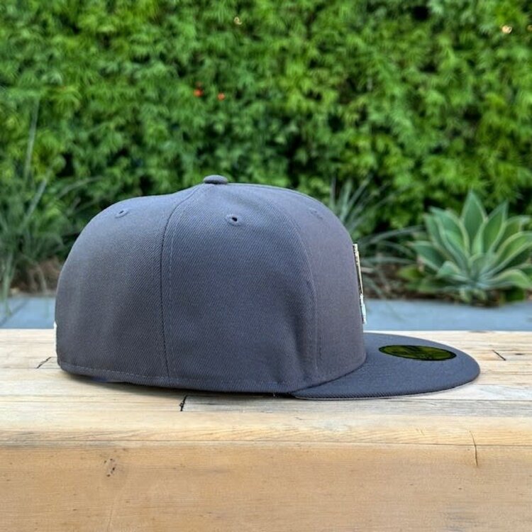 New Era LA Dodgers Graphite Silver Metal Fitted