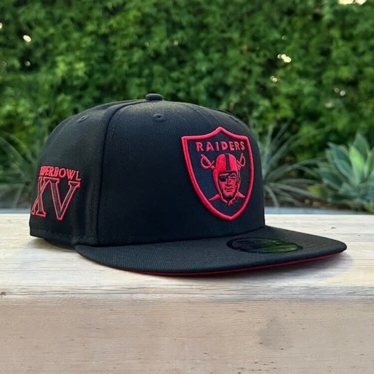 New Era Raiders Black Red Outline SB XV Red UV 950