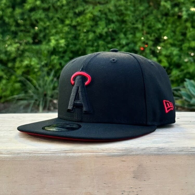 New Era Angels Black Red Outline Cali SP Red UV 950