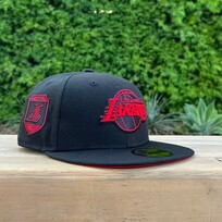 New Era Lakers Black Red Outline Crest SP Red UV Fitted