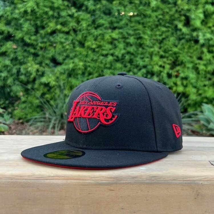 New Era Lakers Black Red Outline Crest SP Red UV Fitted