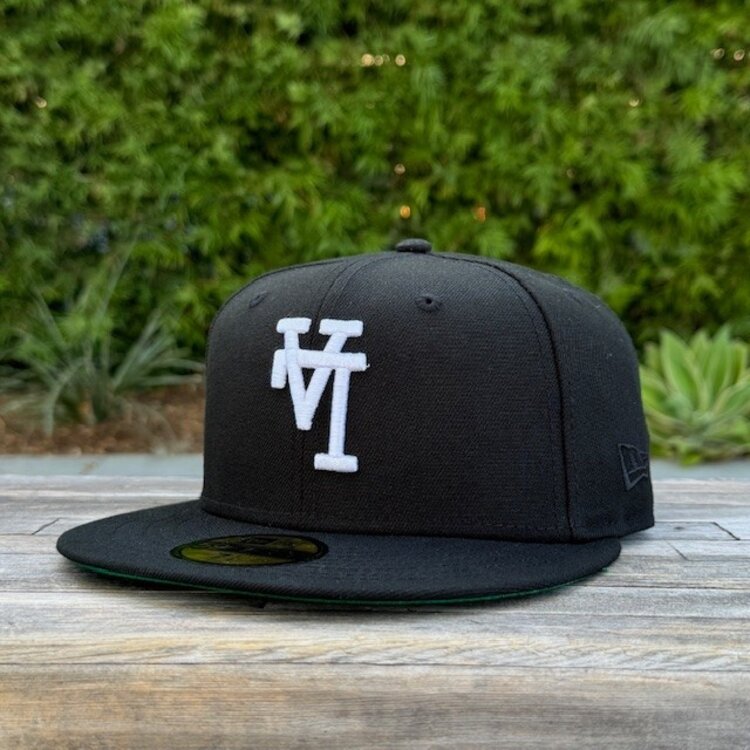 New Era LA Upside Down Black White