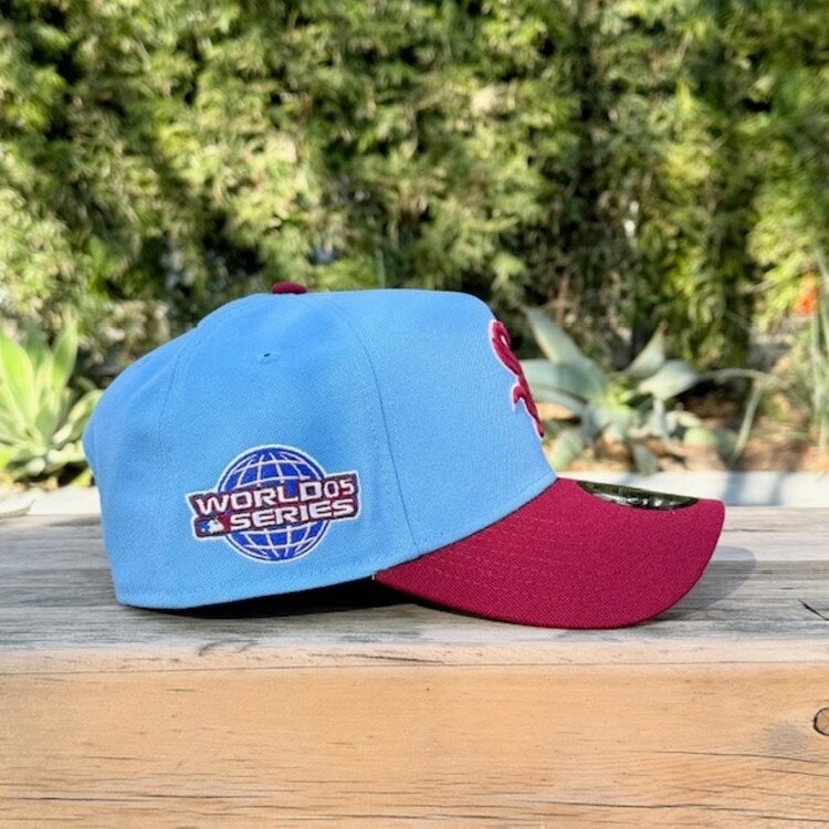 New Era White Sox Sky Blue/Cardinal Outline 2005 World Series Blush UV 940AF