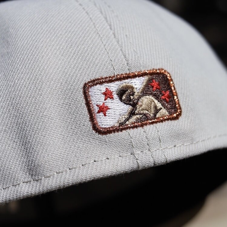 New Era Indians Stone/Real Tree Khaki UV